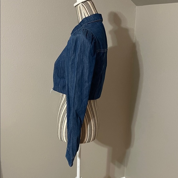 Express Denim Blue Women's Cropped Top - Picture 2 of 4